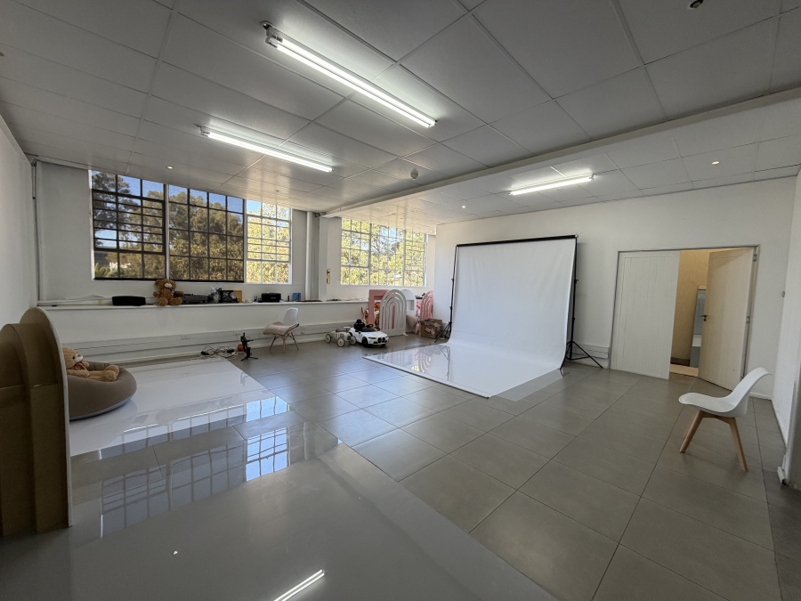 To Let Commercial Property for Rent in Woodstock Western Cape
